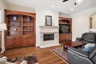 2841 Dyer St, University Park, TX 75205 - Photo 14