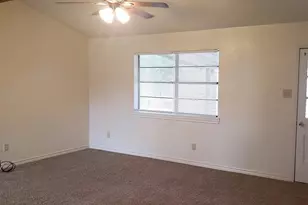 1207 Alpine St, Greenville, TX 75401 - Photo 4