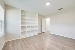 2824 Amber Dr S, Fort Worth, TX 76133 - Photo 12