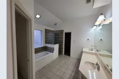 622 Manchester Drive, Mansfield, TX 76063 - Photo 12