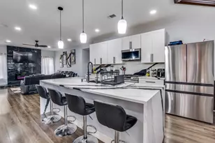 719 Meadowbrooke Cir, Duncanville, TX 75137 - Photo 10