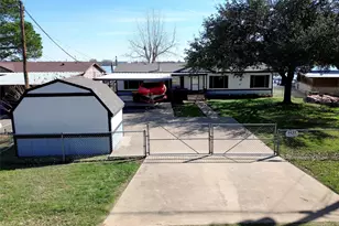 4433 Wildwood Cir, Granbury, TX 76049 - Photo 40