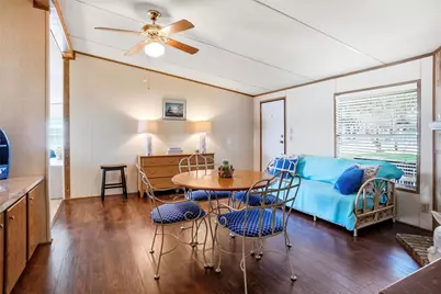 4433 Wildwood Circle, Granbury, TX 76049 - Photo 6