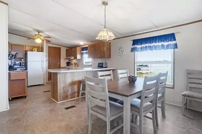 4433 Wildwood Circle, Granbury, TX 76049 - Photo 16