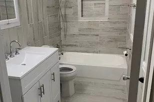 2082 Fm 1566, Wolfe City, TX 75496 - Photo 10