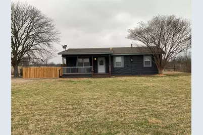 2082 Fm 1566, Wolfe City, TX 75496 - Photo 1