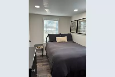 2611 Peninsula Drive, Grapevine, TX 76051 - Photo 8