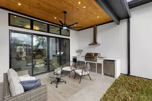 9428 Hobart St, Dallas, TX 75218 - Photo 36