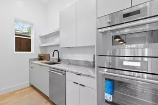 9428 Hobart St, Dallas, TX 75218 - Photo 10