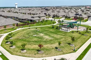 702 Stampede Ln, Princeton, TX 75407 - Photo 24