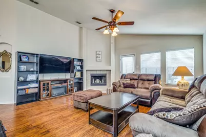 6025 Goldenrod Drive, Denton, TX 76208 - Photo 6