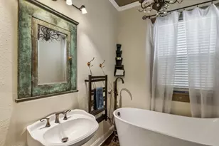 819 S Crockett St, Sherman, TX 75090 - Photo 22