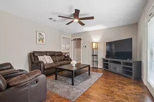 2404 17th St, Plano, TX 75074 - Photo 6