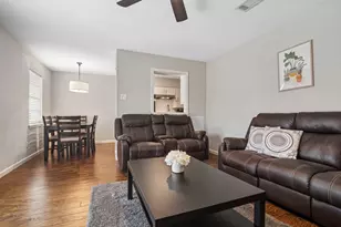 2404 17th St, Plano, TX 75074 - Photo 8