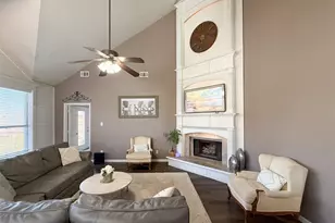 2405 Glenhaven Dr, Corinth, TX 76210 - Photo 6