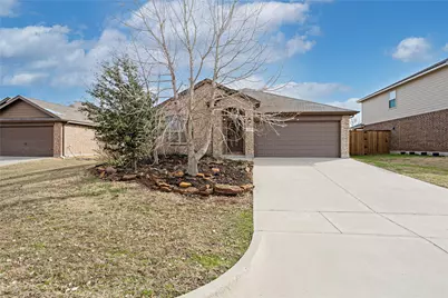 345 Chestnut Lane, Ponder, TX 76259 - Photo 2