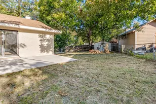 704 Turner Blvd, Grand Prairie, TX 75050 - Photo 26