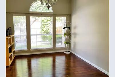 10900 Alexandria Drive, Frisco, TX 75035 - Photo 6