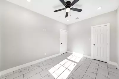 1202 N Breckenridge Street, Ennis, TX 75119 - Photo 22