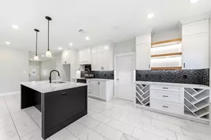 1202 N Breckenridge St, Ennis, TX 75119 - Photo 8