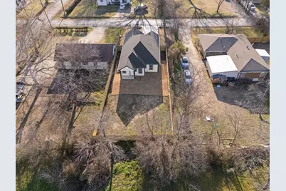 1202 N Breckenridge Street, Ennis, TX 75119 - Photo 34