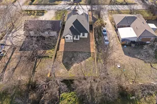 1202 N Breckenridge St, Ennis, TX 75119 - Photo 34