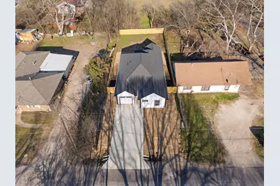 1202 N Breckenridge Street, Ennis, TX 75119 - Photo 30