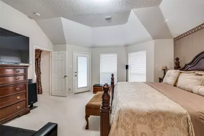 7928 Fox Chase Drive, Arlington, TX 76001 - Photo 18