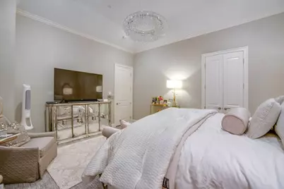 2300 Leonard Street #100, Dallas, TX 75201 - Photo 14