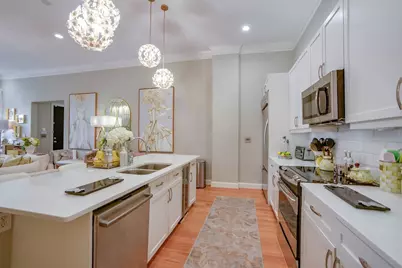 2300 Leonard Street #100, Dallas, TX 75201 - Photo 12