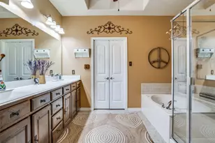 10109 Petrified Tree Ln, McKinney, TX 75072 - Photo 10