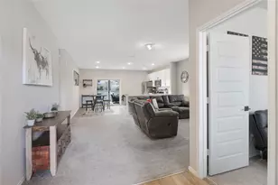 813 Williams Way, Van Alstyne, TX 75495 - Photo 4