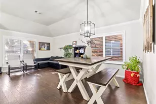 2005 Michelle Creek Dr, Little Elm, TX 75068 - Photo 6