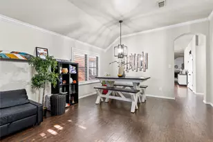 2005 Michelle Creek Dr, Little Elm, TX 75068 - Photo 4