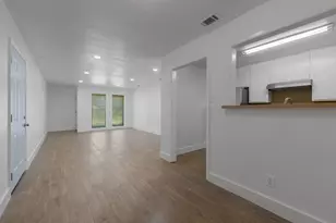 1007 W Sanford St, Arlington, TX 76012 - Photo 10