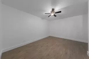 1007 W Sanford St, Arlington, TX 76012 - Photo 14