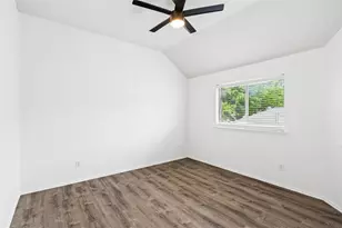 9009 Water Oak Dr, Arlington, TX 76002 - Photo 12