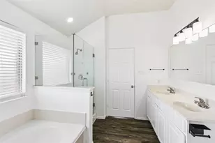 9009 Water Oak Dr, Arlington, TX 76002 - Photo 6