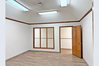 103 E Henderson. Street, Cleburne, TX 76031 - Photo 12