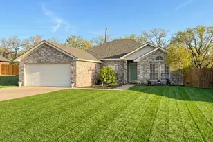 306 Dalhart Ct, Weatherford, TX 76086 - Photo 1