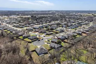 306 Dalhart Ct, Weatherford, TX 76086 - Photo 32