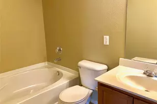 12916 Cedar Hollow Dr, Fort Worth, TX 76244 - Photo 6