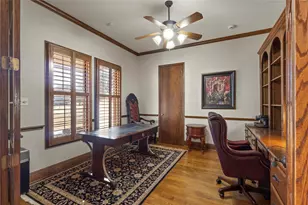 143 Southwood Dr, Burleson, TX 76028 - Photo 20