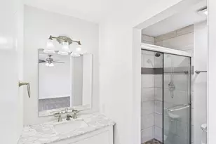 5401 Denise Dr, Haltom City, TX 76148 - Photo 10