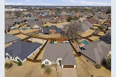 1401 Joshua Way, Granbury, TX 76048 - Photo 30