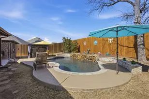 1401 Joshua Way, Granbury, TX 76048 - Photo 26
