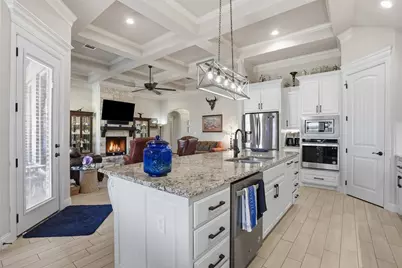 1401 Joshua Way, Granbury, TX 76048 - Photo 24