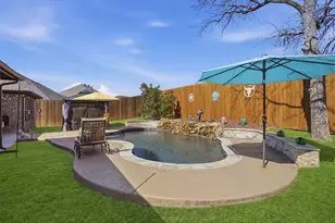 1401 Joshua Way, Granbury, TX 76048 - Photo 24