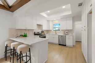 2812 Crooked Creek Dr, Carrollton, TX 75007 - Photo 10