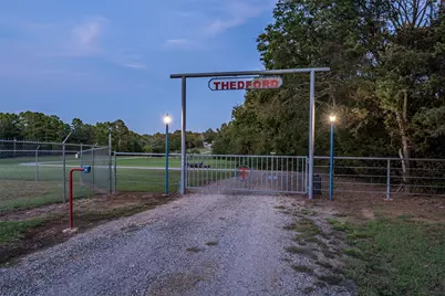 7991 Fm 314, Ben Wheeler, TX 75754 - Photo 2